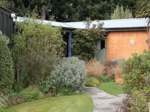 Riverside Haven Lodge & Holiday Park