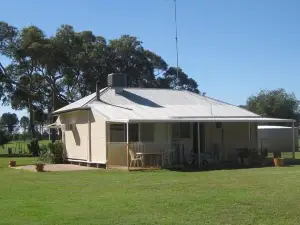 Sandy Lake Farm