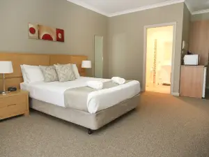 Centrepoint Apartments