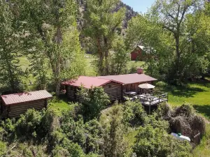 Ennis - T-Lazy-B Ranch