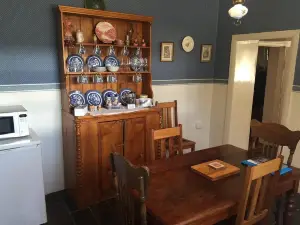 Lavender Cottage B&B