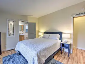 Cute Cottage w/ Deck Walk 115 Ft to Brewery & Cafe