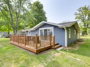 Lakefront Vacation Rental, 13 Mi to South Haven!