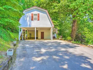 Secluded Chattanooga Getaway w/ Deck + Yard!