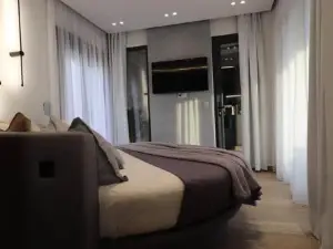 Skyline Suite&Spa