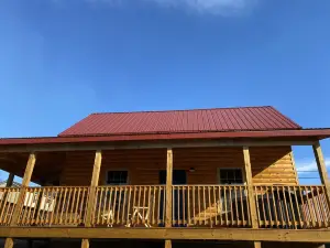 Cozy Cabin Nestled in Red River Gorge Hot Tub WiFi