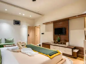 Park Signature Hotels - Royal Benza