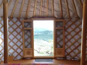 Yourte Nature / Gîte Saint Roch