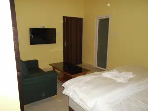 Hotel S S Grand and Multi Cuisine Restaurant
