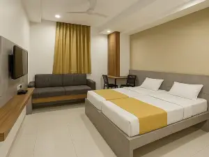 Stay Guru Hari Om Residency