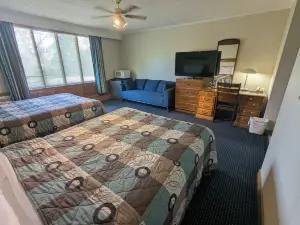 Mariner Motor Hotel