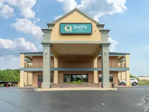 阿代爾斯維爾卡爾霍恩南品質酒店