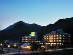 湯本雅日式旅館