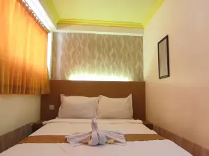 Votel Hotel De'Pratnya Kediri