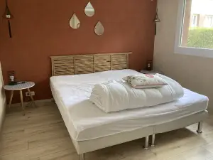 Cozy Apartment for 6 People Near the Normandy Beaches Open since May 22