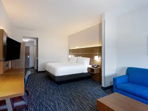 홀리데이 인 익스프레스 앤드 스위트 미라마르 바이 IHG