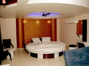 Shree Hotel