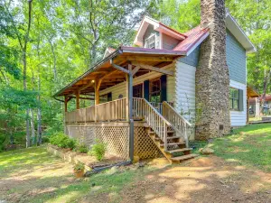 Charming Lake Sinclair Cabin Fire Pit, Dock