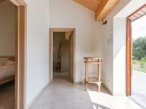 Quiet and Authentic Vacation Property With Pond