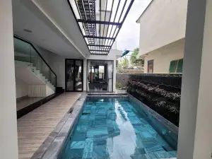 Nhà riêng 100 m² 4 phòng ngủ, 4 phòng tắm riêng ở Cẩm Lệ