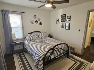 Cozy home away from home,great for traveling professionals and short term guests