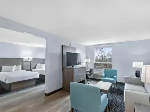 Emerald Hotel & Suites Calgary Airport