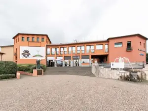 โรงแรมเลค โคโม กอล์ฟ