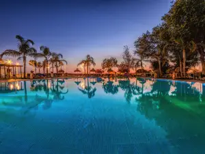 Hotel Puerto Bahía & Spa