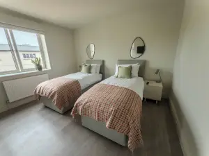 George Apartments