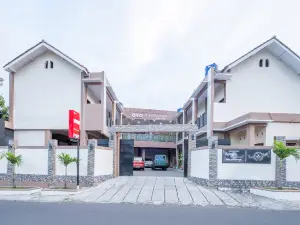 D'Exclusive Guest House