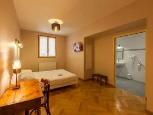 Hotel des Alpes