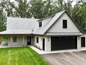 The Oaken House on Otter Tail Lake - Sandy Beach, Sauna & Pickleball!