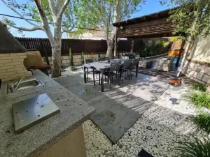 Holiday Azar-Villa