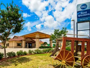 Red Roof Inn & Suites Sulphur Springs