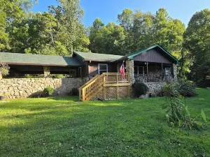 Yellow Creek Cabin