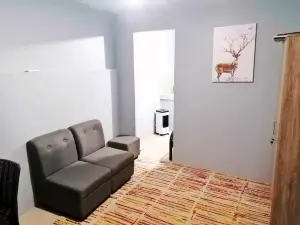 Lovely Rental Unit with free Wi-Fi