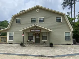 Wooded Bliss at Lake Sam Rayburn