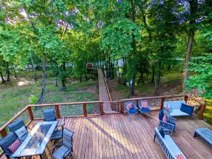 Secluded Riverfront Cabin 5 acres on Little Missouri River