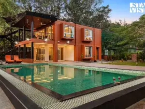 StayVista at Advay Villa with Pool & Lawn