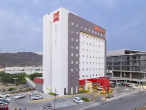 Ibis Queretaro