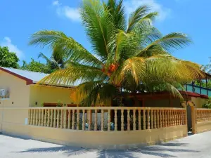 Veli Beach Inn