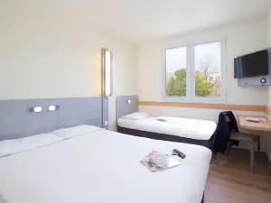Ibis Budget Aubagne Paluds Agora