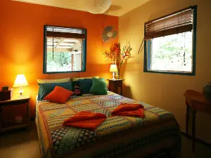 Tropical Bliss Bed and Breakfast