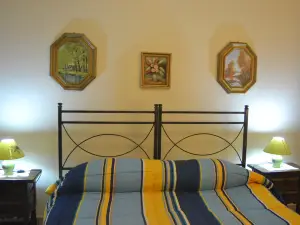 Holiday House & Events with Private Pool in the Center of Sicily