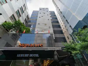 Hotel Signature
