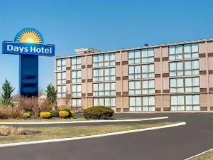 Days Hotel by Wyndham Toms River Jersey Shore