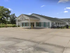 Red BUD Country Inn