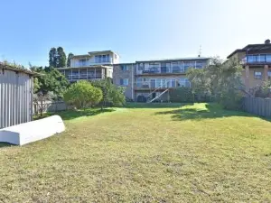 Sunshine Shores
