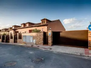 Apartamentos Al Paso de Toledo, Puy du Fou a 10km