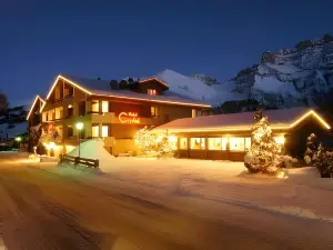 Hotel Crystal